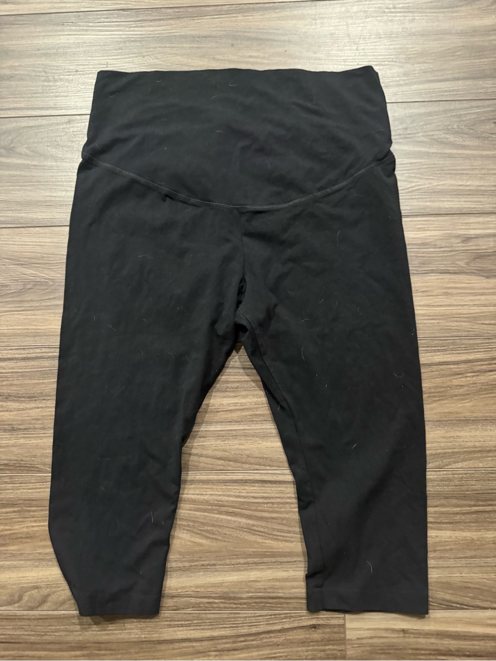 Black Maternity Capri Leggings
